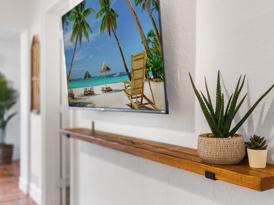 Apartamento, 2 quartos | Área de estar | Smart TV 50 polegadas com canais digitais, TV, serviços de streaming