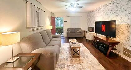 Work-Friendly Tallahassee Home w/ Pool: FSU, FAMU, & Summer Family Stays