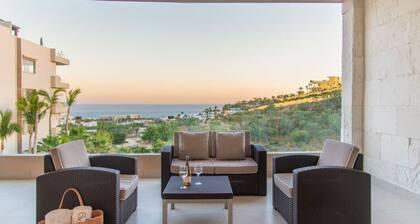 Oceanview Condo w/ Pool, Terrace & Near Beaches