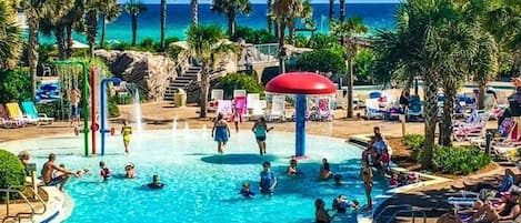 屋外プール、温水プール
