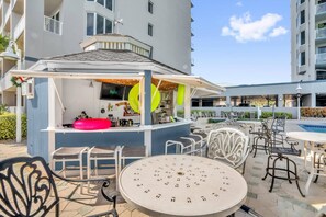 Outdoor dining - Lakefront Condo · Disney Fireworks, Sunrise Views · Heated Pools · 2 Full Baths (Orlando)