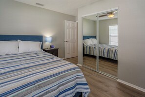 3 bedrooms, iron/ironing board, free WiFi, bed sheets