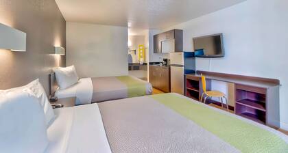 Studio 6 Gainesville, FL