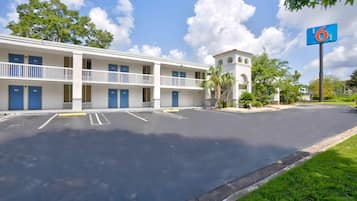 Bagian depan properti