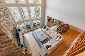 Smart TV, fireplace, table football