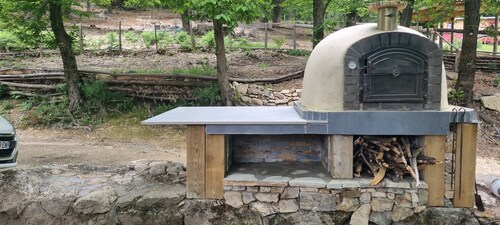 Back to basics the Daffodil trailer close to the hiking trails