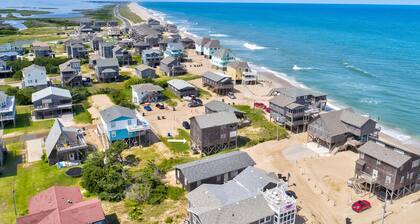 Oceanfront, Dog-Friendly House w/ Shared Pool, Free WiFi, Ocean Views