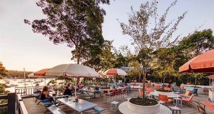 Holiday on the Waterfront in Pittwater -Beach, Swim, Kayak, Boat, Fish and More!