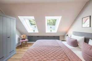 1 Schlafzimmer, Reisekinderbett, kostenloses WLAN, Bettwäsche