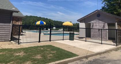 The Happy Place @ Flint Ridge