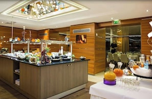 Dining - Impérial Palace (Annecy)