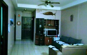 Smart TV - Weekly Rentalf Two beds Beach, sunny Costa Rica gooo (Playas del Coco (coco beach))