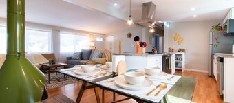 Mojave Haven: Fast WiFi, New Heat/AC, Private Backyard in downtown Joshua Tree