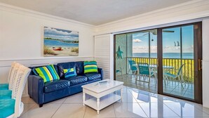 Unclassified image, 3 of 138, button - Bayside Villas (Captiva)