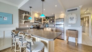 Unclassified image, 2 of 138, button - Bayside Villas (Captiva)