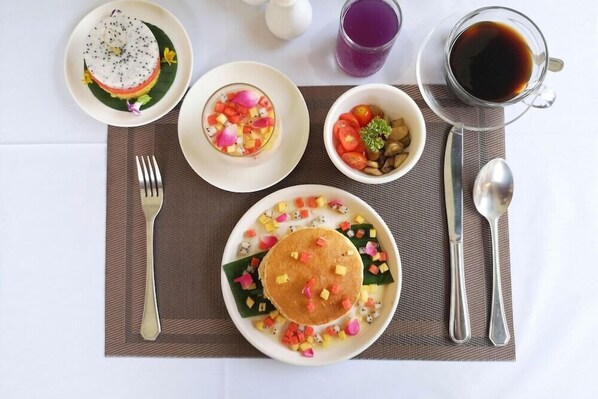 Breakfast meal - Suuko Wellness and Spa Resort (Chalong)
