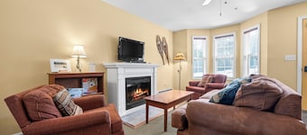 Mountain Brook Condo 150 - Ski in ski out condo at Saddleback