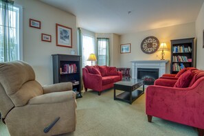 Una Smart TV, una chimenea