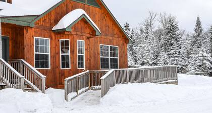 Mountain Brook #133 - One bedroom ski in ski out on Saddleback Mountain