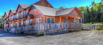 Mountain Brook #133 - One bedroom ski in ski out on Saddleback Mountain