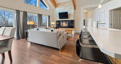 Magalloway Loop Home 27 - Large family home at Saddleback