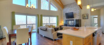 Magalloway Loop Home 27 - Large family home at Saddleback