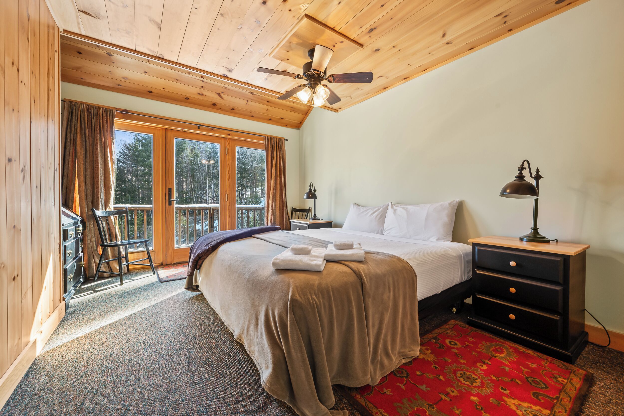 3 bedrooms, WiFi, bed sheets