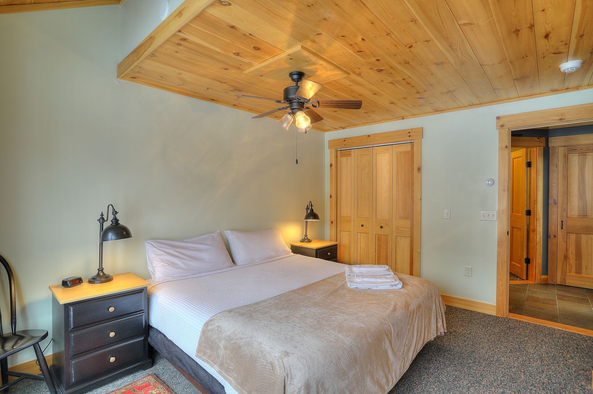 3 bedrooms, WiFi, bed sheets