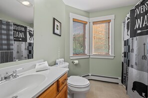Shower, hair dryer, towels - South Branch 7-2 | Cute and Cozy Ski-in/Ski-out Condo at South Branch (Rangeley)