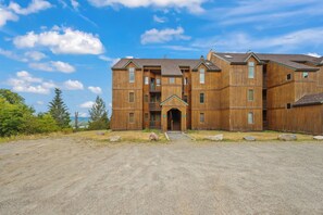 Exterior - South Branch Condo 21-2 - Nice ski-in ski-out condo at Saddleback (Rangeley)
