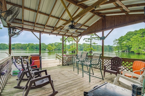 Ferriday Lakehouse w/ Private Dock, Deck, & Yard!