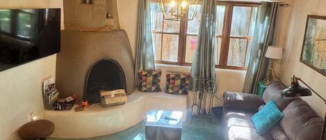 Smart-tv och eldstad