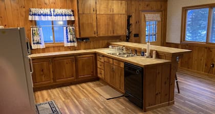 Charming and Cozy, 4-Season, Fence Lake Cottage with Beautiful Sunset View