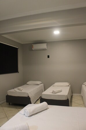 Familierom | Minibar, wi-fi (inkludert) og sengetøy