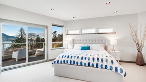 3 chambres, fer et planche à repasser, Wi-Fi gratuit, draps fournis