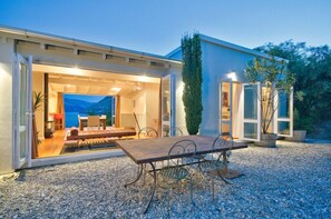 Exterior - Matau Crest (Queenstown)