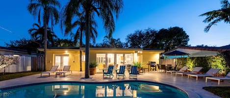 Außenpool, beheizter Pool