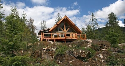 Valhalla Chalet Slocan Lake! Summer 2024 Avails! Ask for Winter Spring Specials!