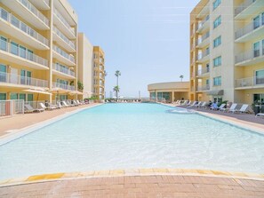 Piscina all'aperto