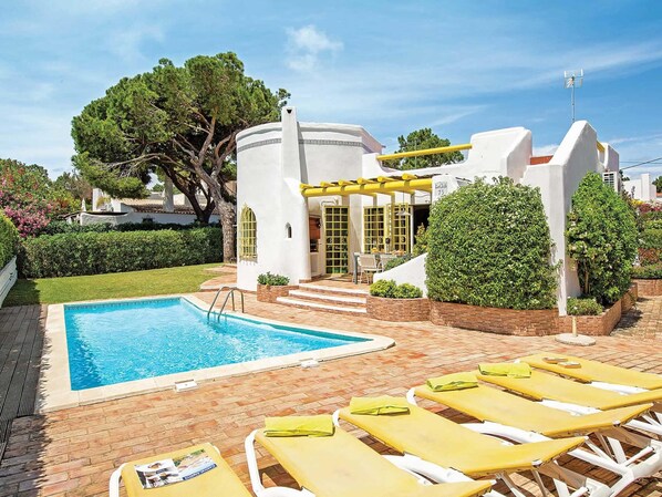 Exterior - Tranquil Villa in Vilamoura With Private Swimming Pool (Loulé)