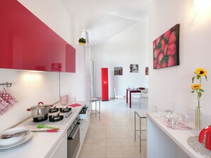 Apartment | Private kitchen - Sunny Stay in Tavullia Hills (Tavullia)
