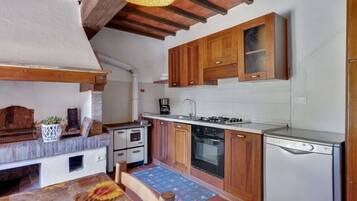 House | Private kitchen | Highchair