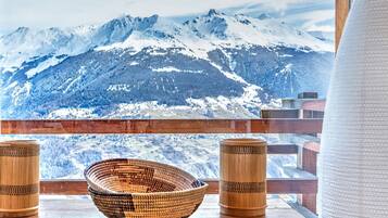 Chalet | Pemandangan dari hartanah