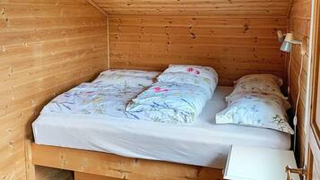 House | 2 bedrooms, individually furnished
