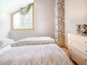 独立别墅 | 3 多间卧室、特色家居、床单