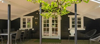 6 Person Holiday Home in Farvang