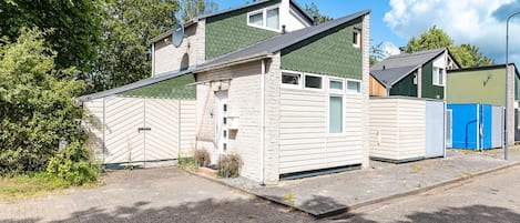 House | Exterior