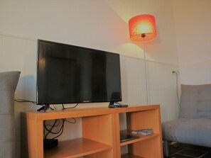 1 bedroom, individually furnished, bed sheets