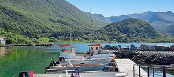 4 Person Holiday Home in Brattvag