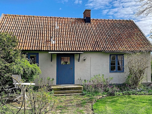 House | Exterior
